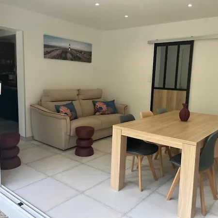 A 200m De La Appartement