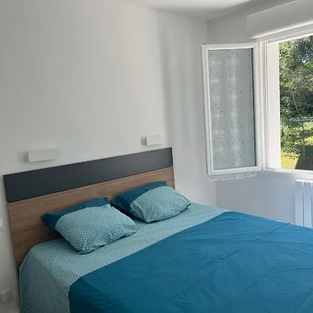 Appartement A 200m De La *